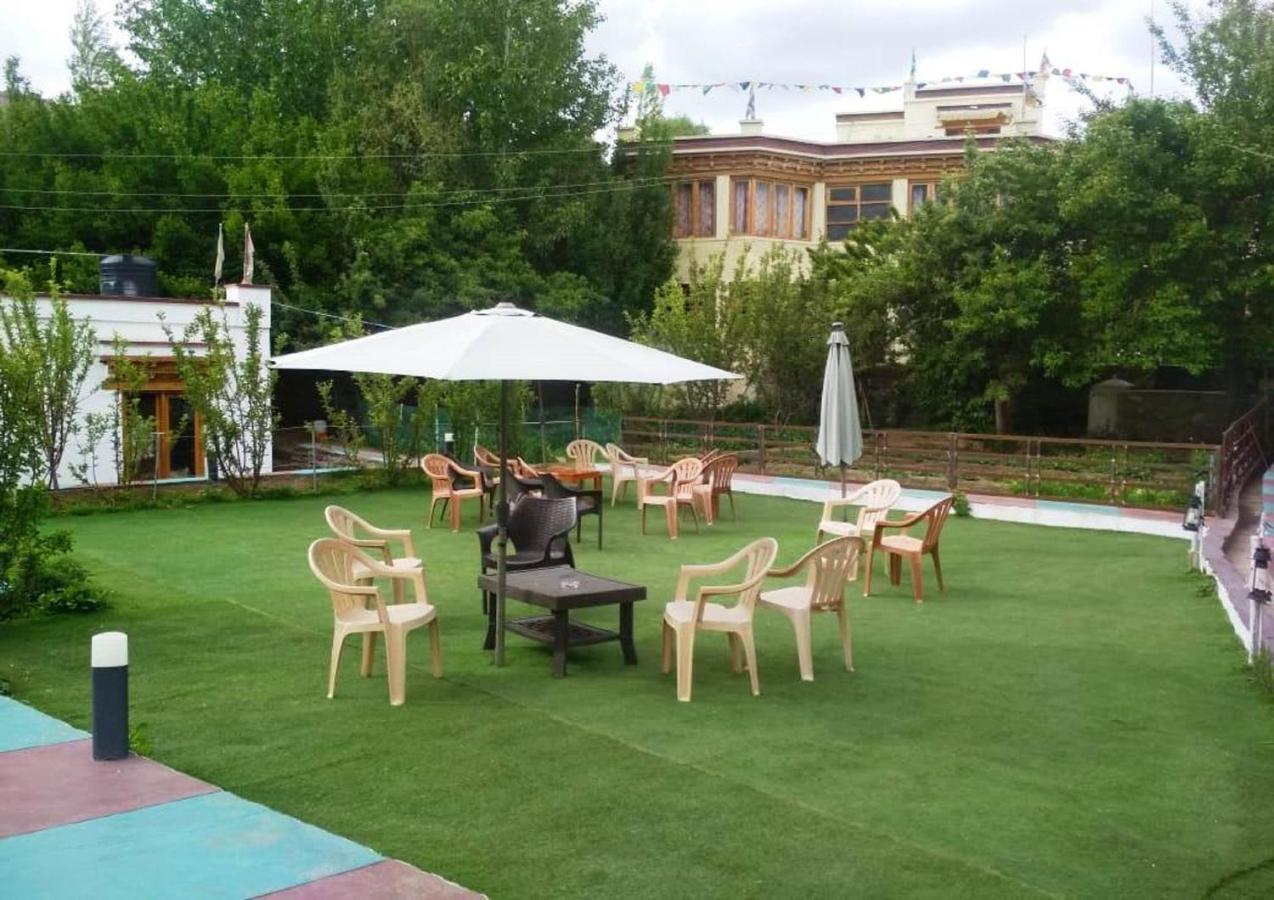 לה Beyond Stay - Kanika Himalayan View מראה חיצוני תמונה